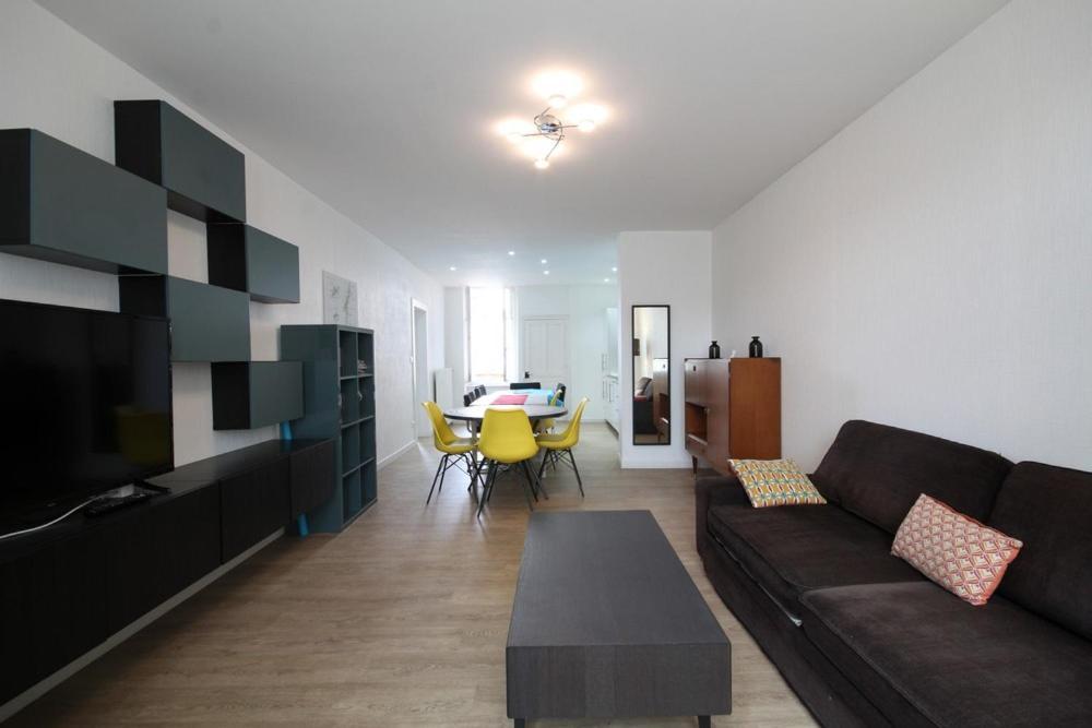 Appartements Le Cru Colbert Beaune  Buitenkant foto